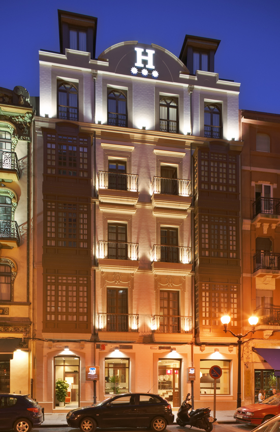 Hotel Blue Marqués de San Esteban in Gijón - Bookerclub